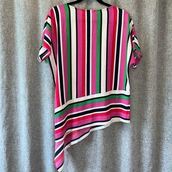 Cha Cha Vente Women's Medium Striped Asymmetrical Hem Top - Like New - Picture 6 of 9